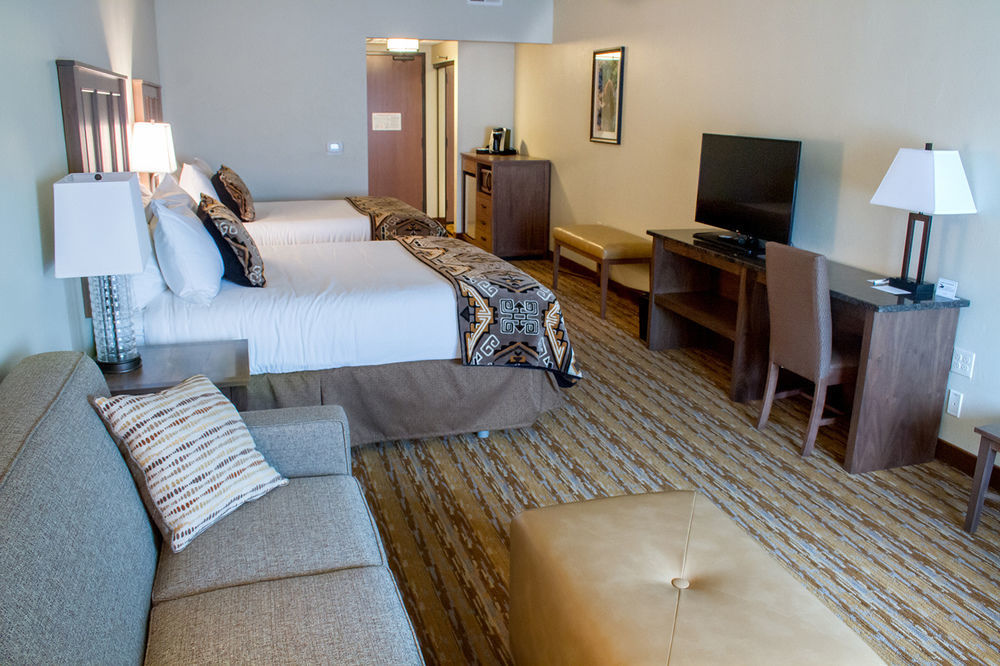 Cedar Creek Lodge & Conference Center Кълъмбия Фолс Екстериор снимка