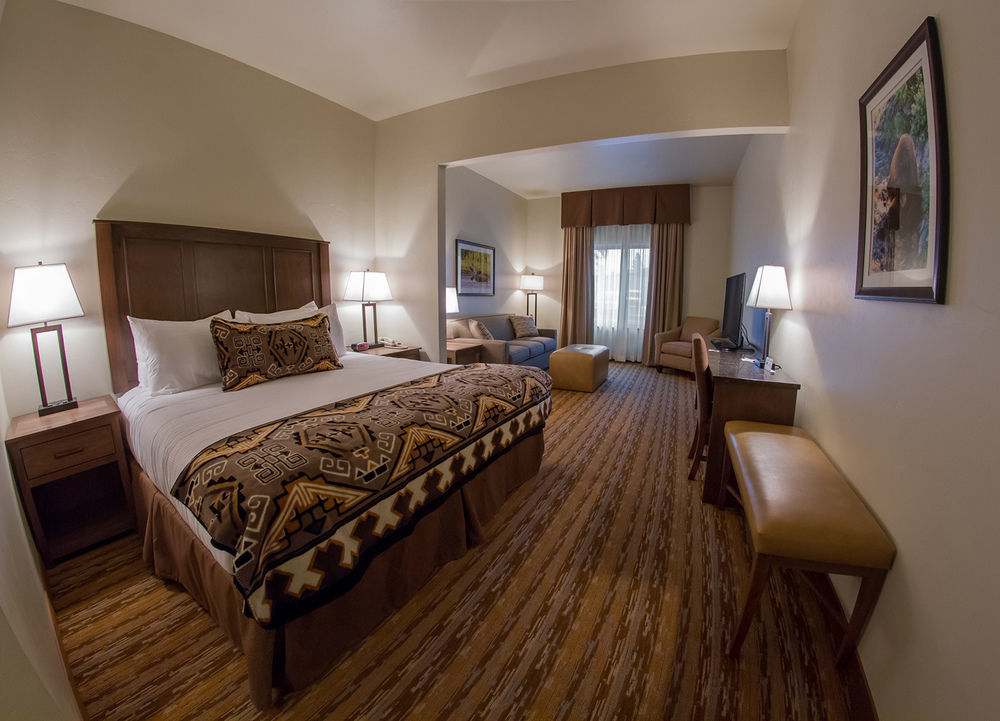 Cedar Creek Lodge & Conference Center Кълъмбия Фолс Екстериор снимка