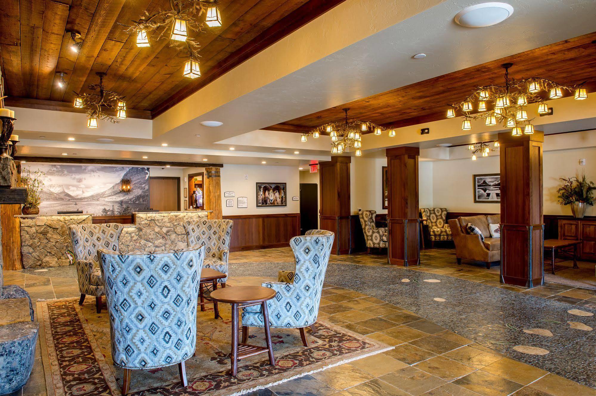 Cedar Creek Lodge & Conference Center Кълъмбия Фолс Екстериор снимка